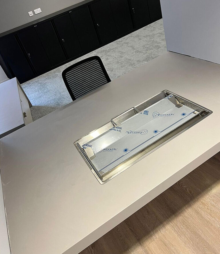 stainless-steel-desk-tray2