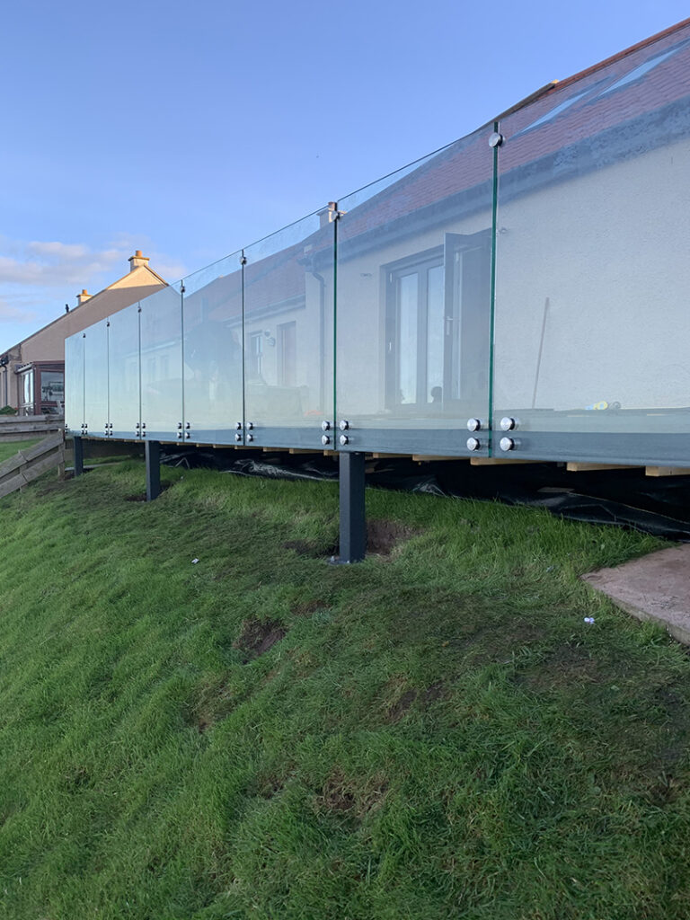 Structural steel glass balcony